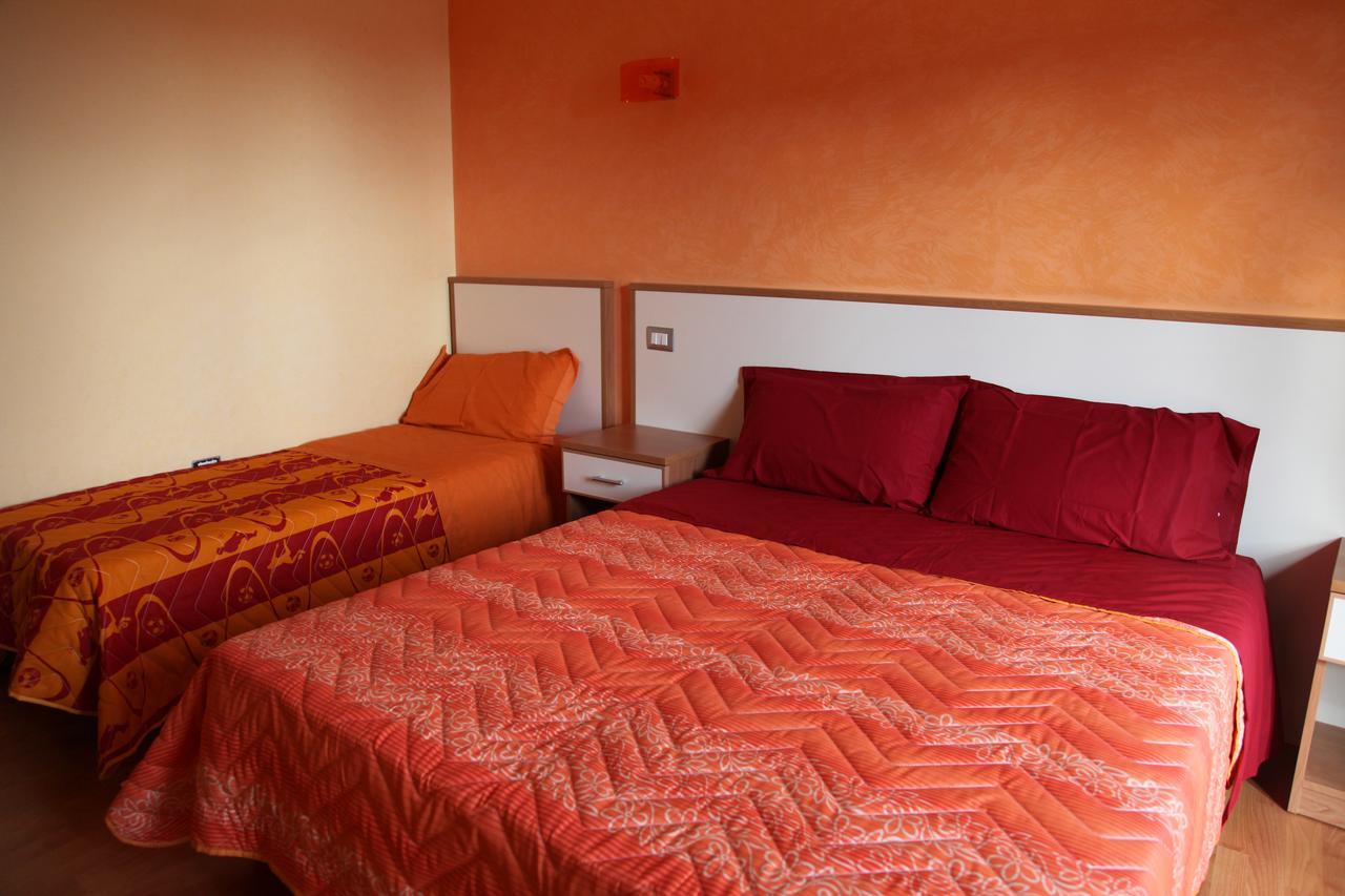 B&B Del Corso Gangi Εξωτερικό φωτογραφία